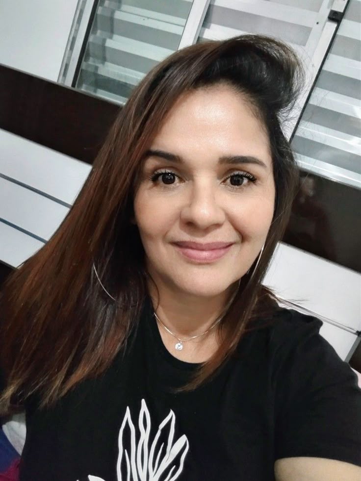 <em>Isabela L.</em>